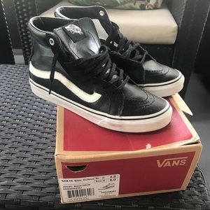 VANS SK8- HI Slim Cutout Women size 6